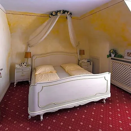 Italia 3* Aumühle